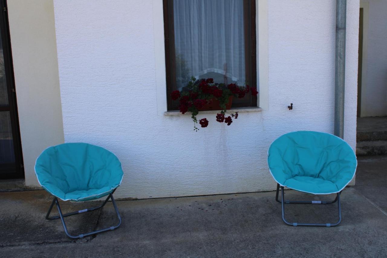 Studio Apartment Ivona & Tin Slunj Εξωτερικό φωτογραφία
