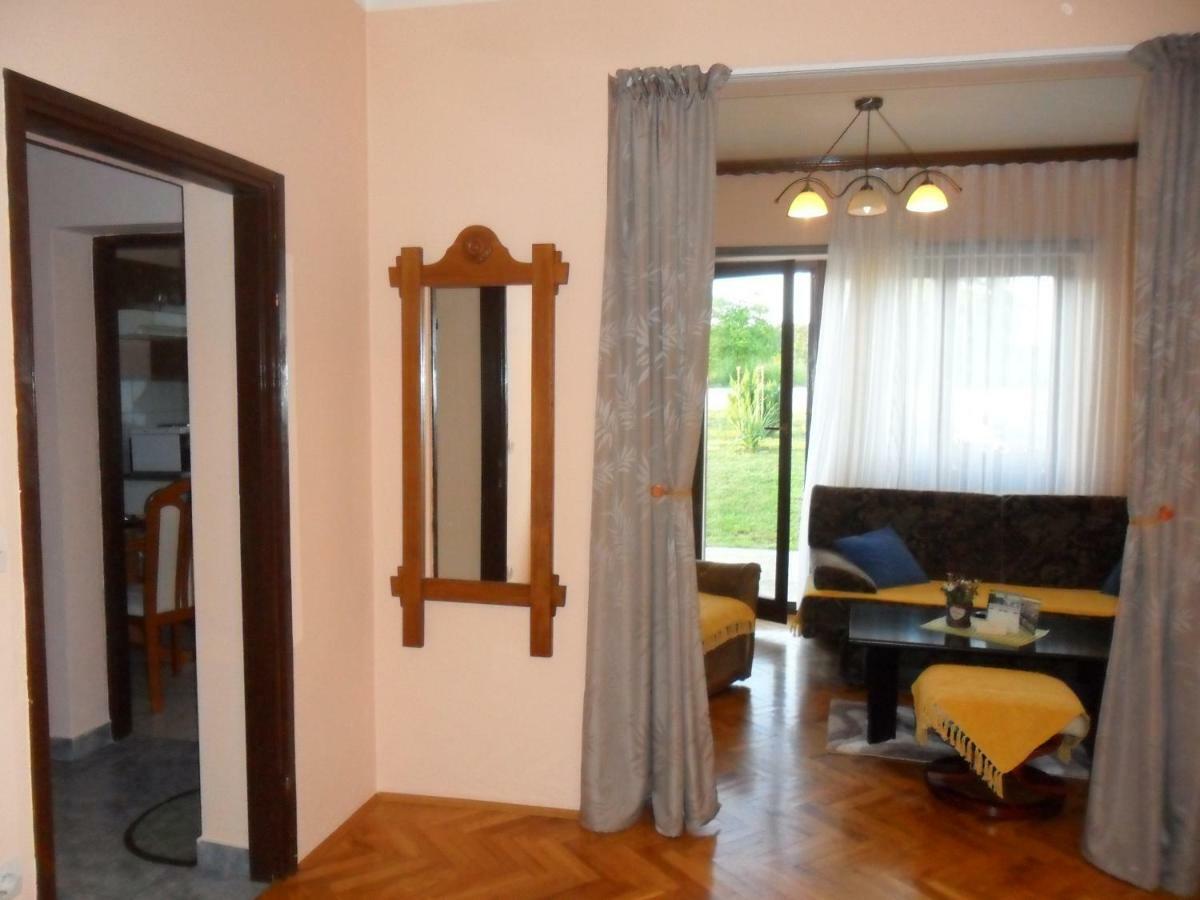 Studio Apartment Ivona & Tin Slunj Εξωτερικό φωτογραφία